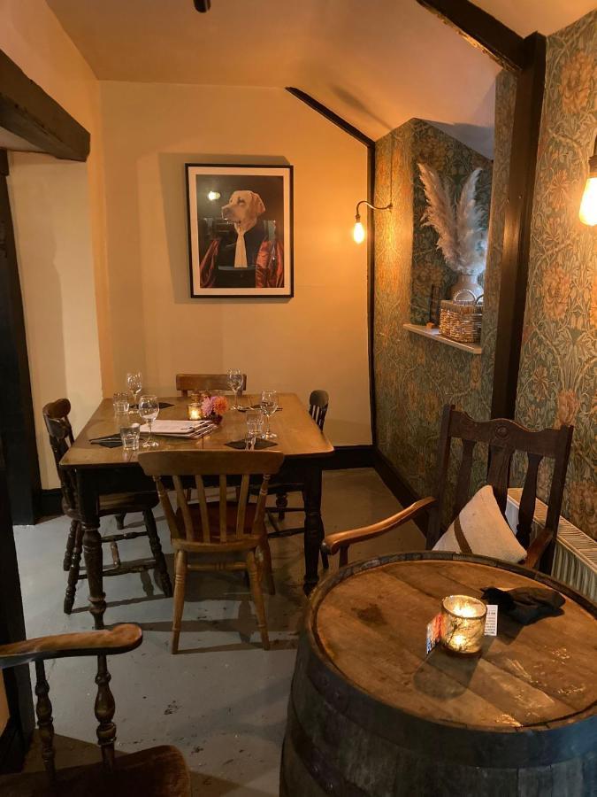 The Old Smithy Inn Welcombe Eksteriør billede